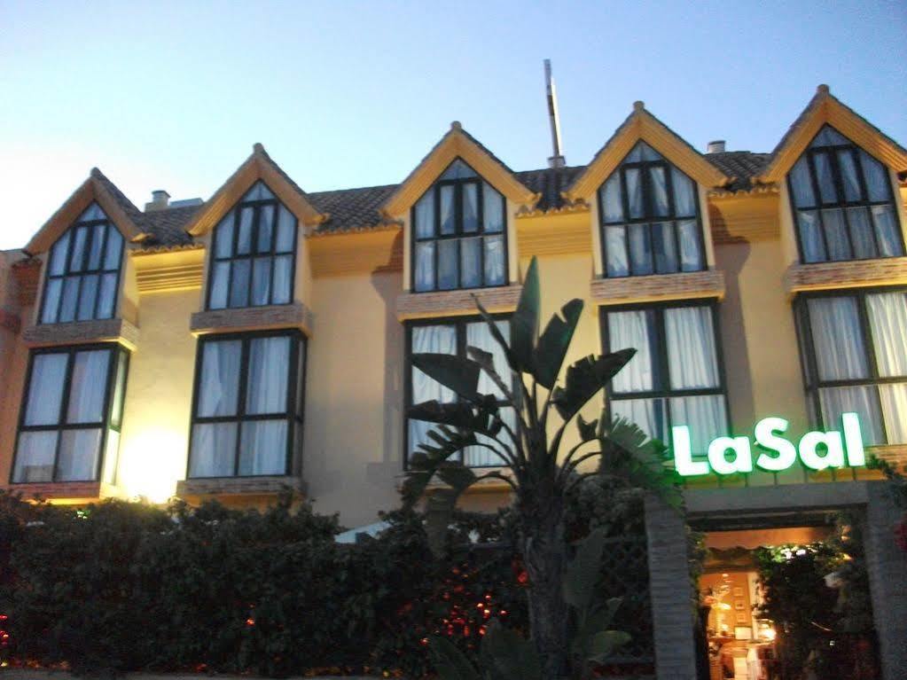 Hotel Doña Matilde Estepona Exterior foto